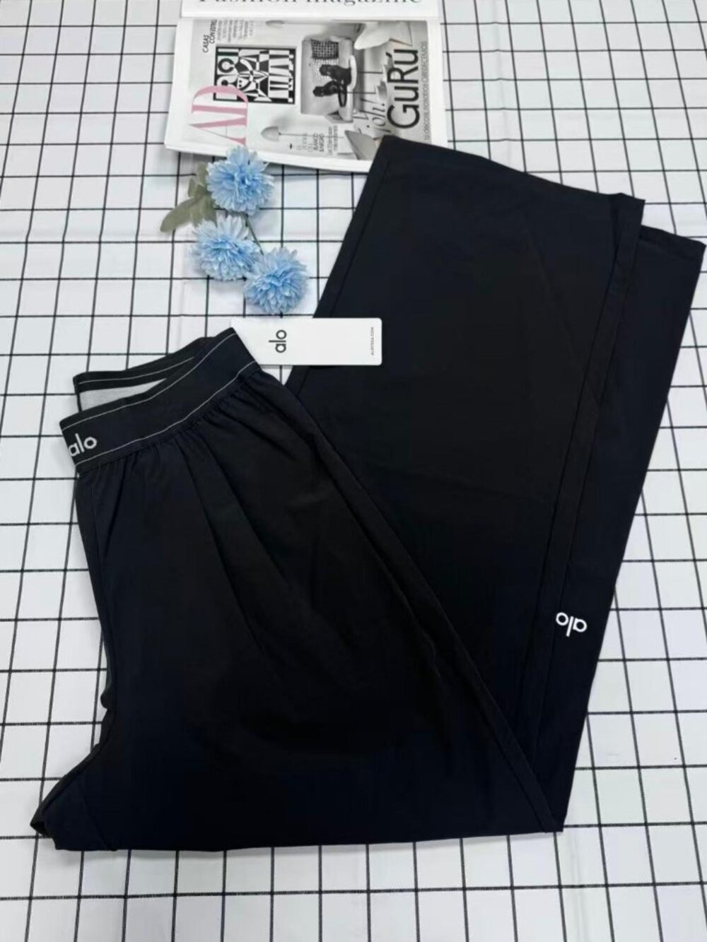 NWT 💗Black ALO Yoga  Straight-Leg Trouser Pants🤭Authentic (Length:30" Inseam) - Picture 3 of 9